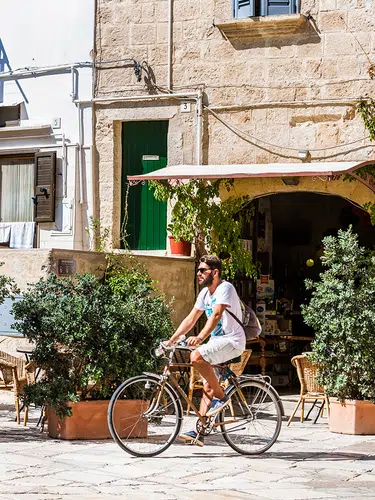 Apulien - Trulli, Staufer und mediterrane Auszeit